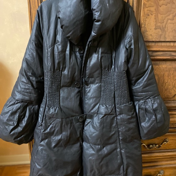 Women’s black down Rudsak Winter Jacket size medium - Picture 10 of 10